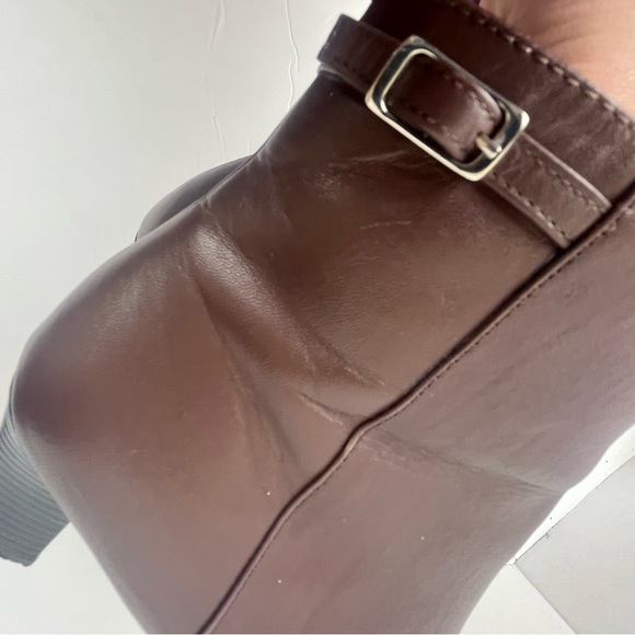 Elditas brown leather ankle boots with square toe/side buckle-Woman’s 7.5 - Picture 9 of 14